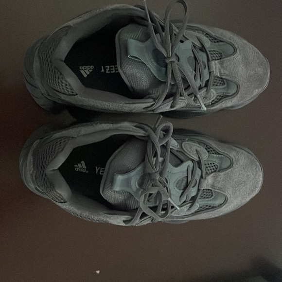 Yeezy 500 Black Size 9 1/2 - Picture 3 of 4